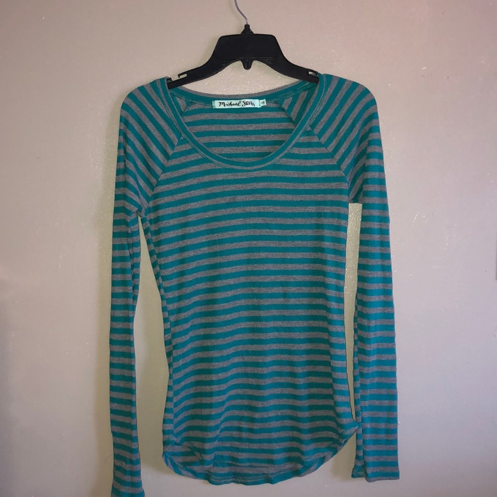 Long sleeve Micheal stars shirt